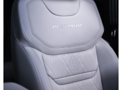 Ghế da cao cấp thêu logo Platinum